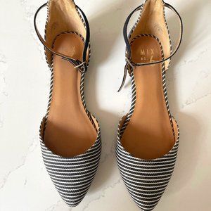 Mix No.6 D'Orsay Pointed Toe Flats w. Ankle Strap